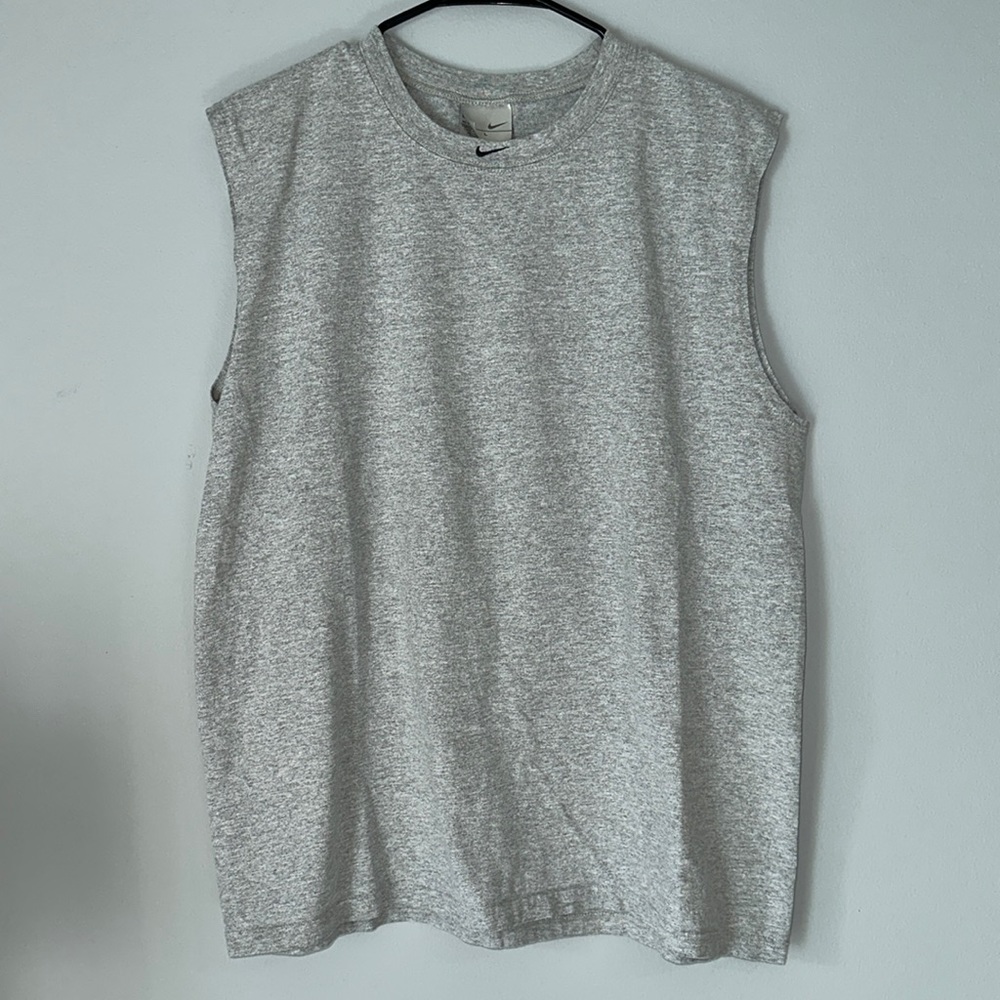Retro Nike Sleeveless Cotton Shirt